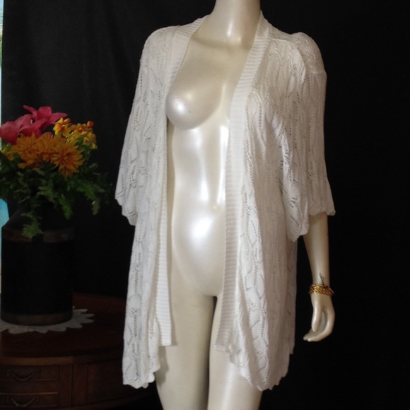 VTG BEA Classics  Shots Sleeves Cardigans' - Picture 2 of 8